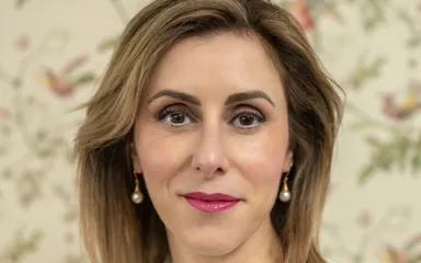 headshot of Dr Tonia Mezzini